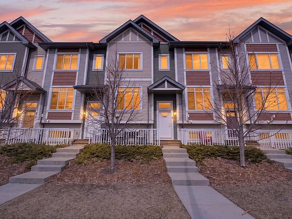 3rd image of 320 Secord Blvd NW #9