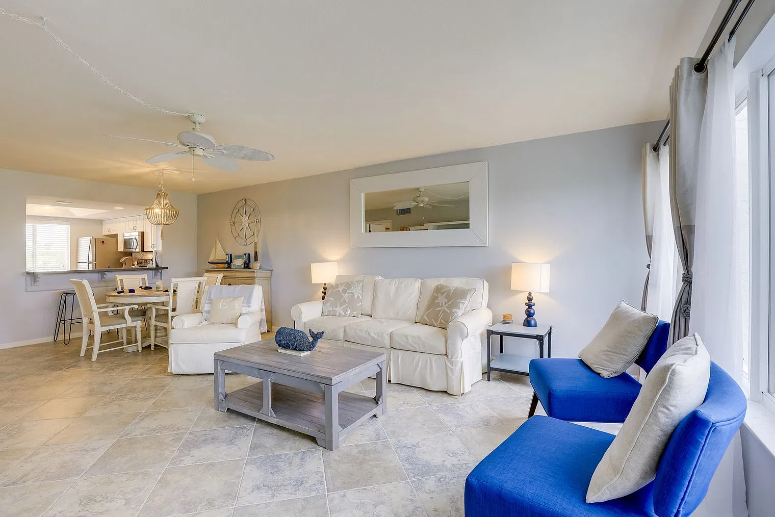 1 bed, 1.0 bath, 882 sqft, $3,612 — Photo 3