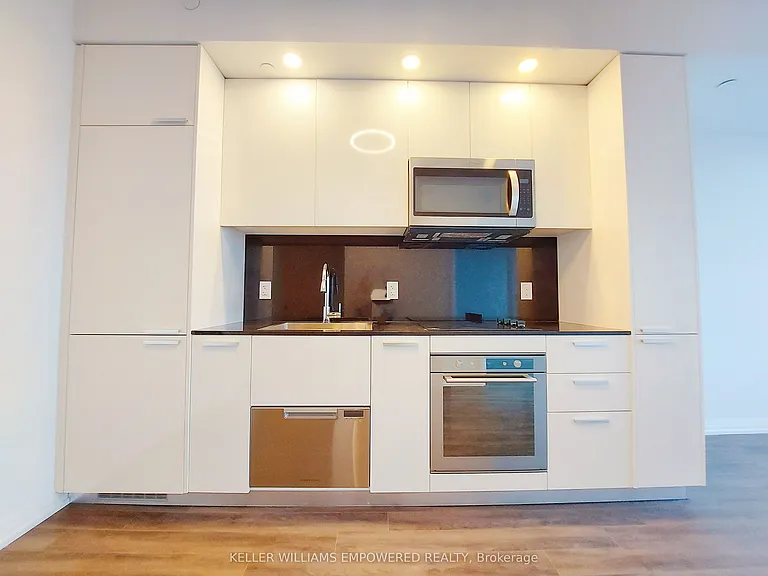 75 Canterbury Pl #2801 — Photo 7