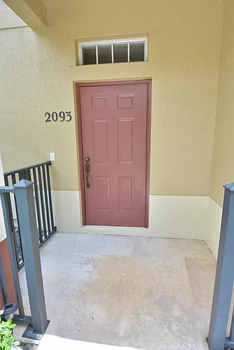 2093 SE Fern Park Dr Photo 1