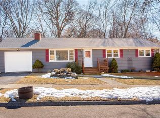 145 Topaz Pl, Stratford, CT 06614