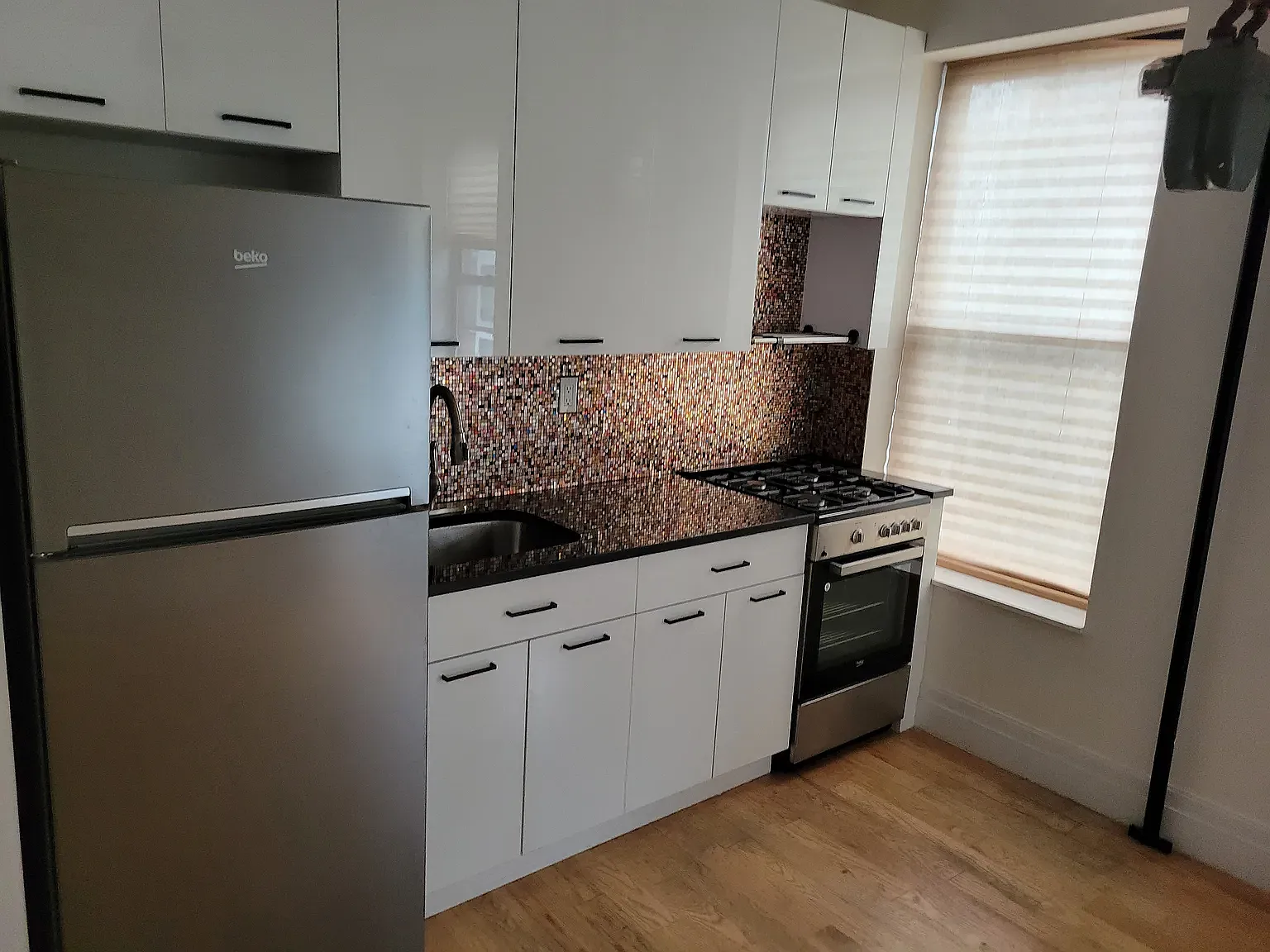 127 Grand Street — Photo 2