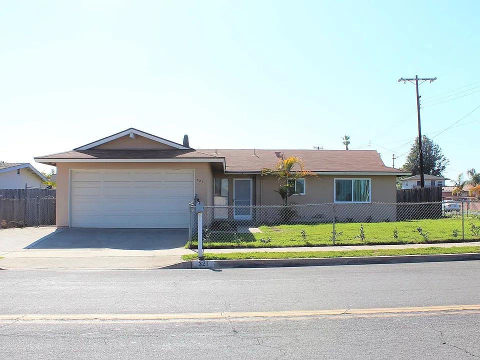 321 Redondo Dr