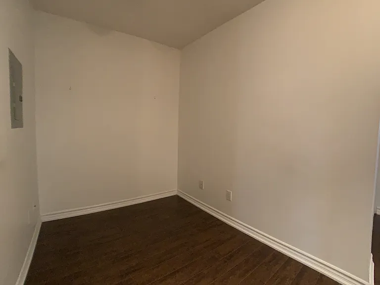 761 Bay St #2112 — Photo 10