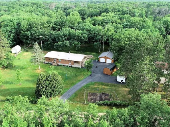 W2076 Amherst Road, Lyndon Station, WI 53944