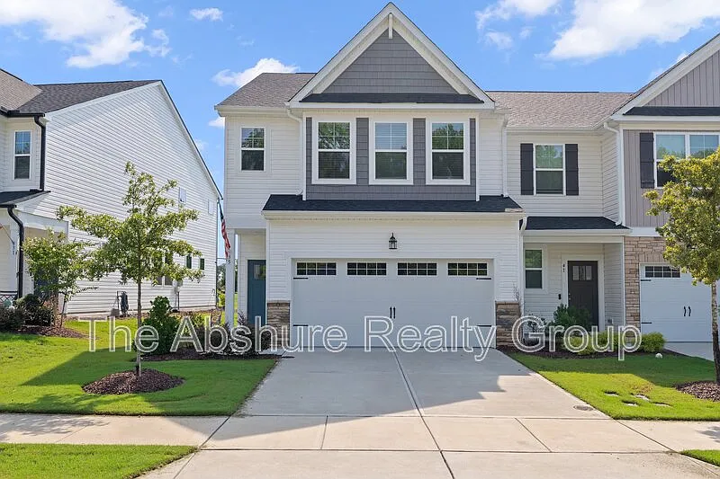 35 Village Edge Dr