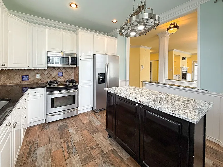 1836 Kensal Green Dr — Photo 14