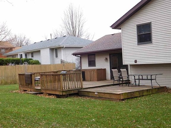 2nd image of 4778 Antioch Dr