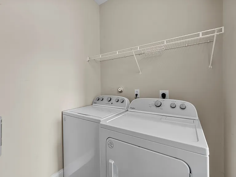 234 Twin Oaks Dr — Photo 35