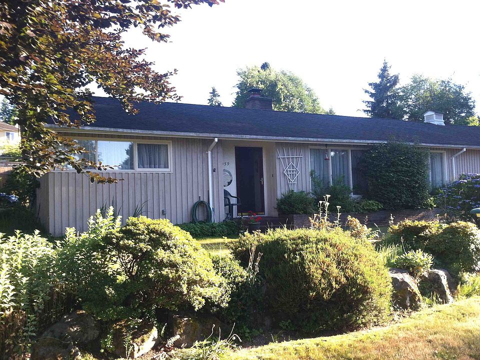 2nd image of 10223 12th Ave NE