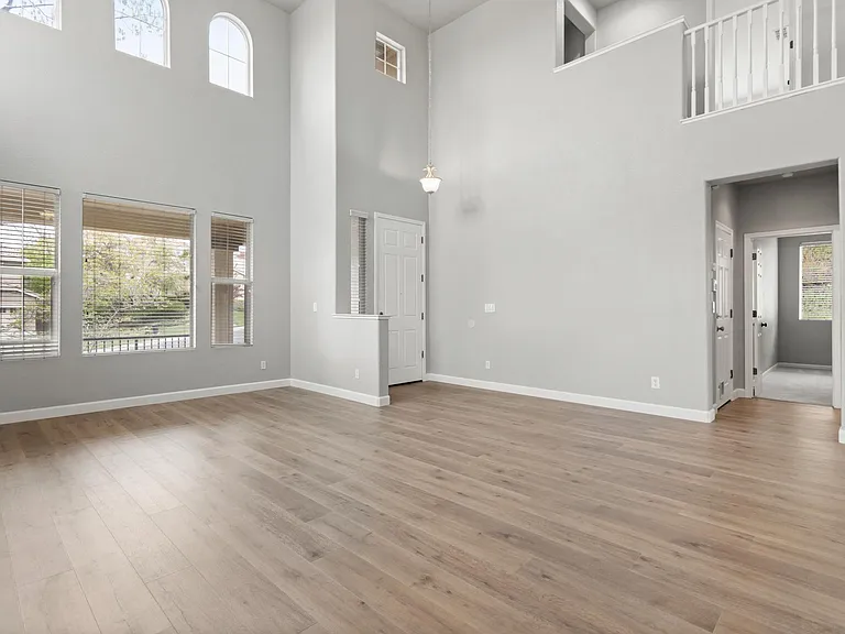 4157 Torrazzo Way — Photo 8