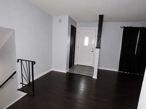 3rd image of 6003 Joyce Dr