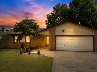 21516 E 33rd St S, Broken Arrow, OK 74014