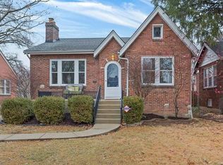 7833 Garden Ave, Saint Louis, MO 63119