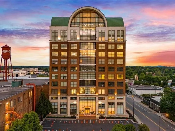 317 W High Ave #15A, High Pt, NC 27260