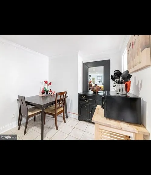 1835 Mintwood Pl NW #B — Photo 9