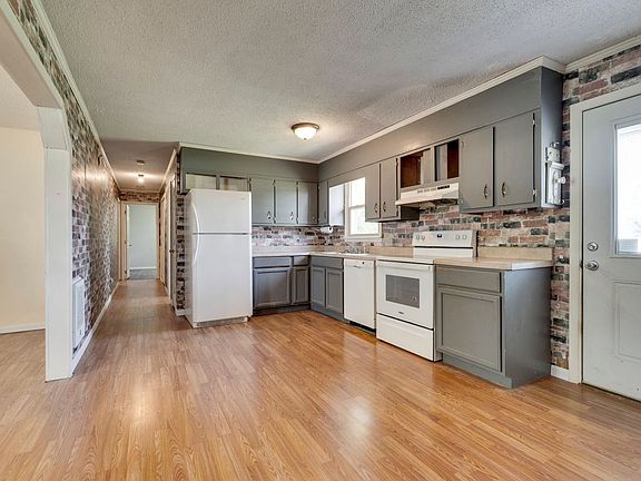 5th image of 932 Coconut Ridge Rd