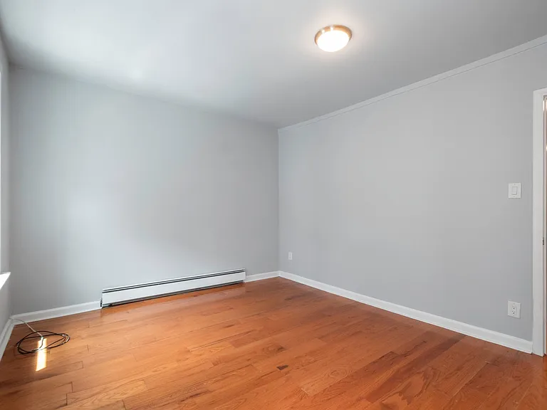 1621 Ogden St #2 — Photo 15