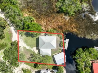1514 Riverside Dr SE, Steinhatchee, FL 32359