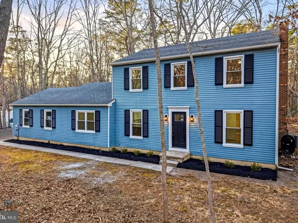 18 Waltham Dr, Tabernacle, NJ 08088