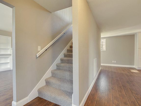 2nd image of 10508 Plum Creek Dr