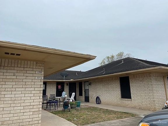 3rd image of 1710 Oasis Ave