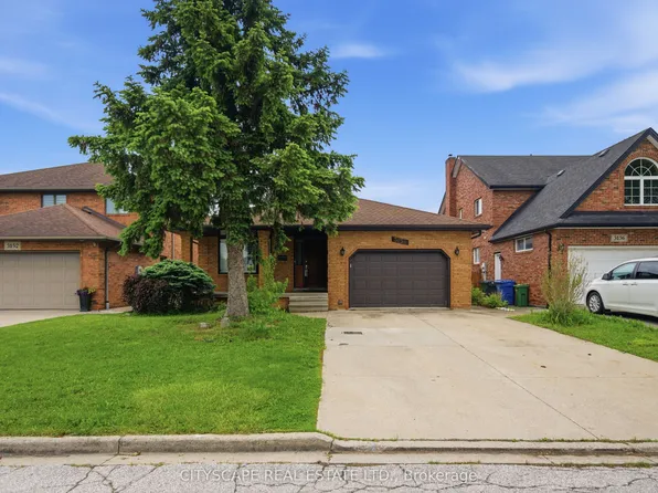 3154 Fazio Dr, Windsor, ON N9E 4G6
