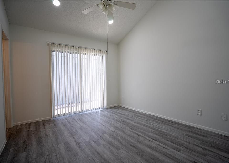1st image of 415 E Magnolia Ave APT 107