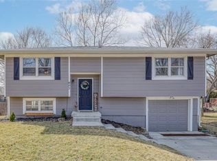 403 N Franklin St, Spring Hill, KS 66083