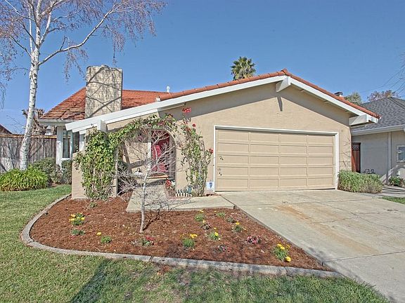 2nd image of 271 Esteban Way