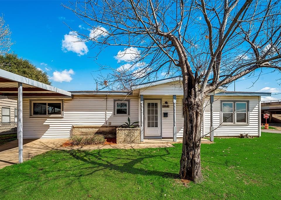 1st image of 2808 Gumwood Park Dr