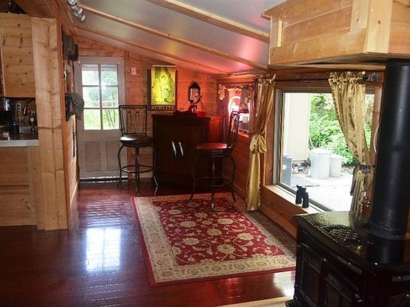 4th image of 354 Blue River Lodge Ln #73