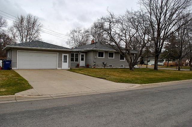 1st image of 1403 10th Ave N