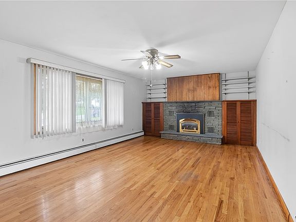 4th image of 5840 Morris Rd
