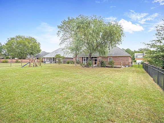 4th image of 1940 Hatteras Way