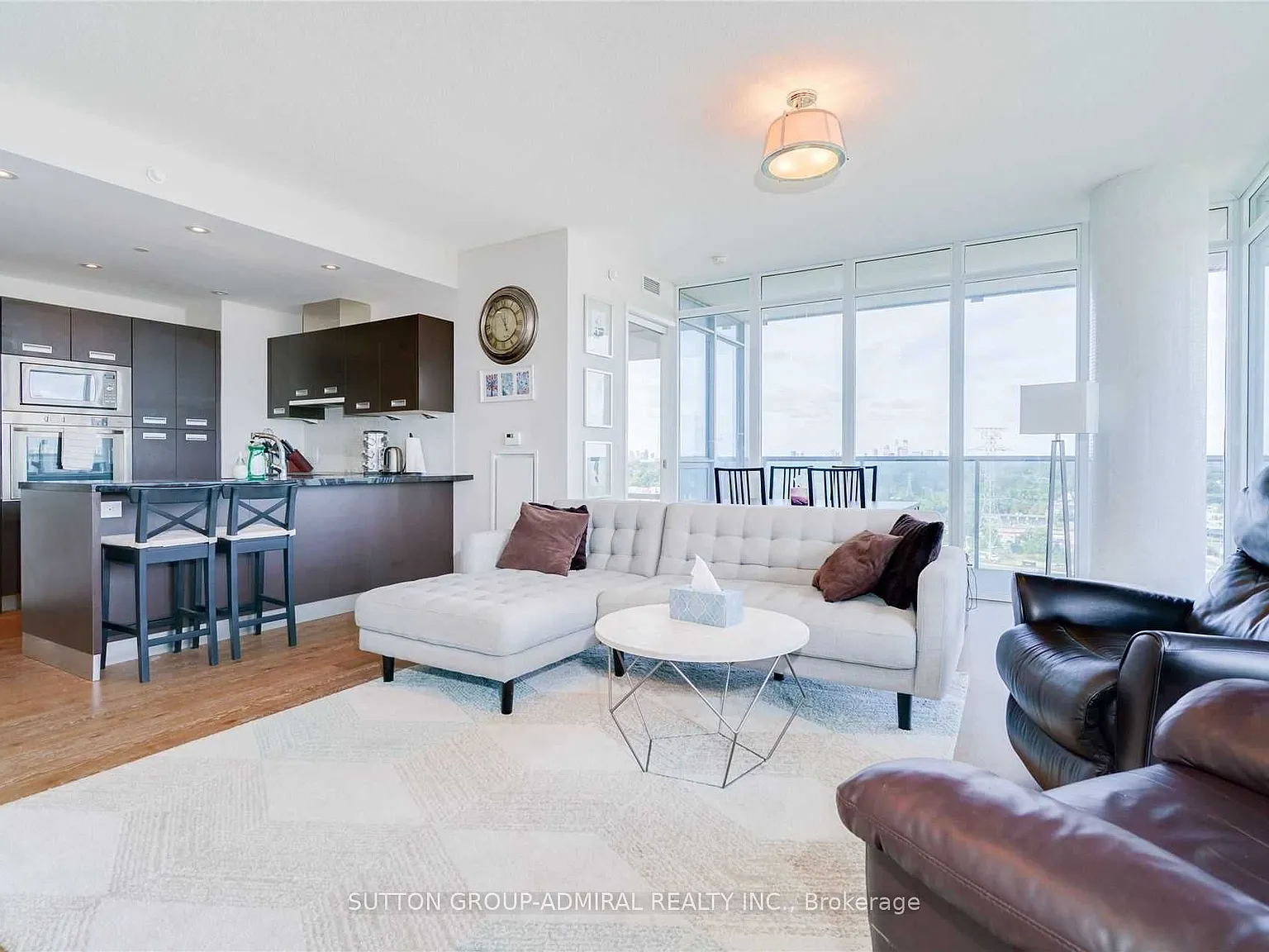 3 bed, $3,650 — Photo 3
