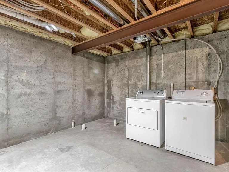 2075 Tonopas Ct #103 — Photo 12