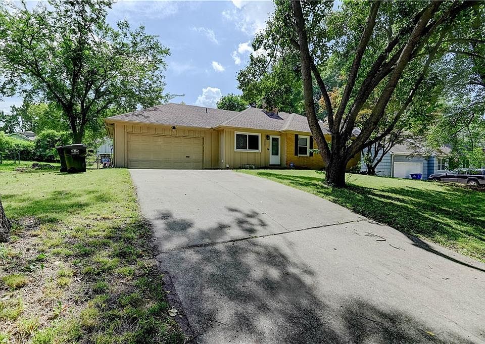 7907 Elm Ave, Raytown, MO 64138 | Zillow