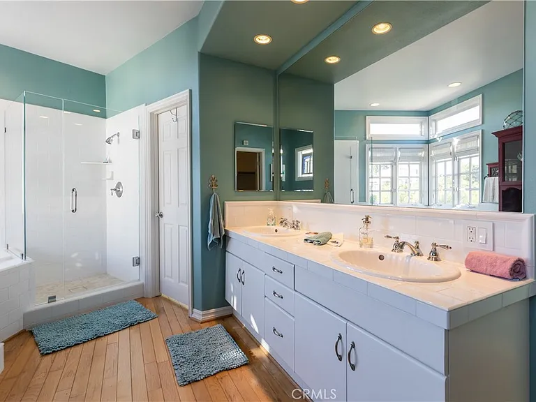24421 Santa Clara Ave — Photo 24