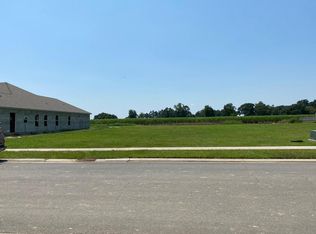 203 Kingfisher Dr, Lafayette, LA 70508
