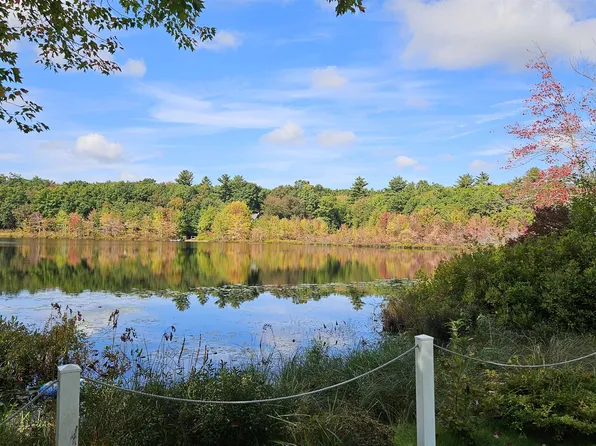 22 Gena Avenue, Derry, NH 03038