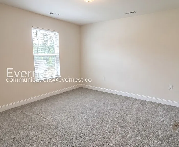 8436 Jordan Meadow Dr — Photo 24