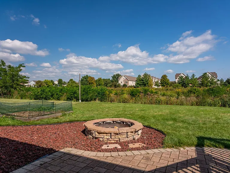2770 Sunflower Dr — Photo 41
