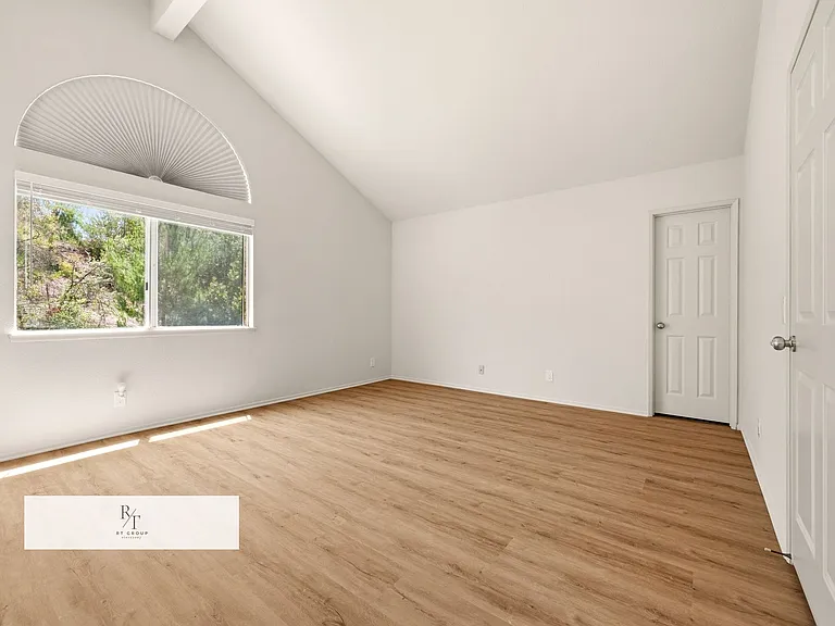 20926 Brookline Dr — Photo 28