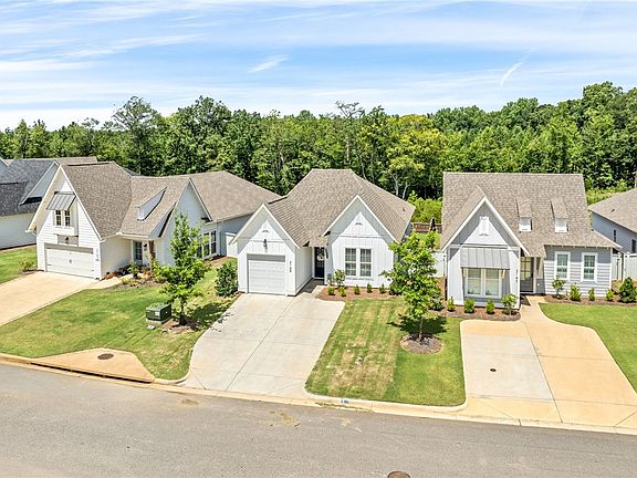 2nd image of 3145 Bottleway Way
