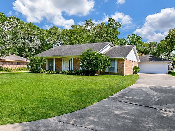 2nd image of 1803 Mulberry Dr