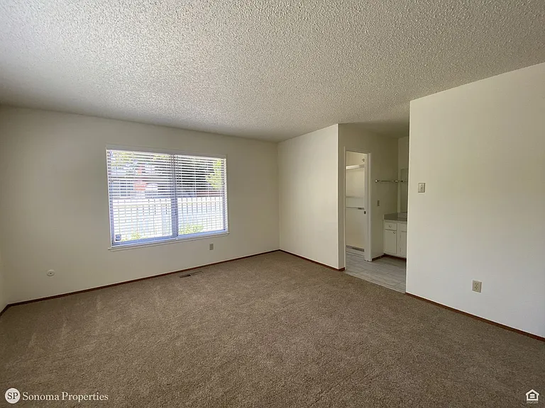 237 Temelec Cir — Photo 8