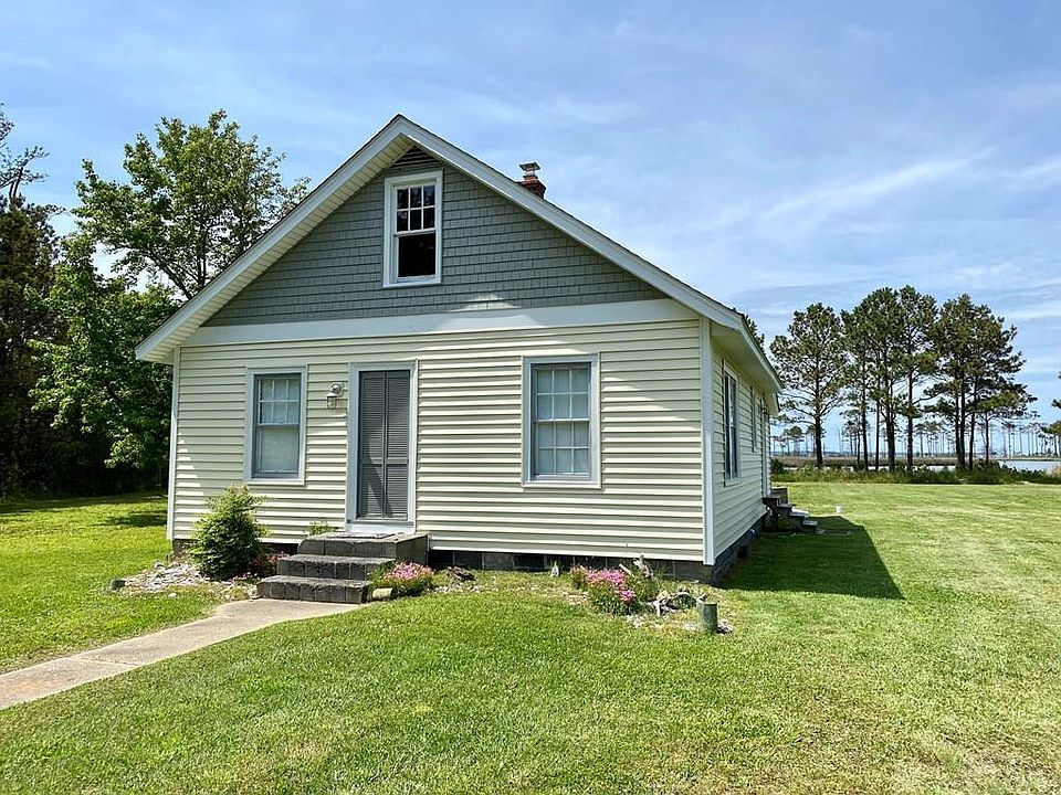 1st image of 135 Oyster Creek Dr
