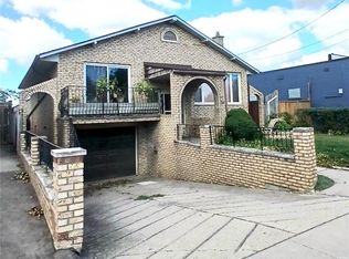118 Craigroyston Rd, Hamilton, ON L8K 3K1