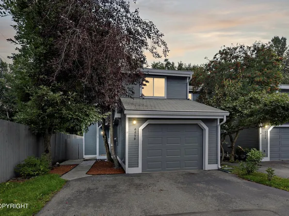 6636 Cimarron Cir, Anchorage, AK 99504